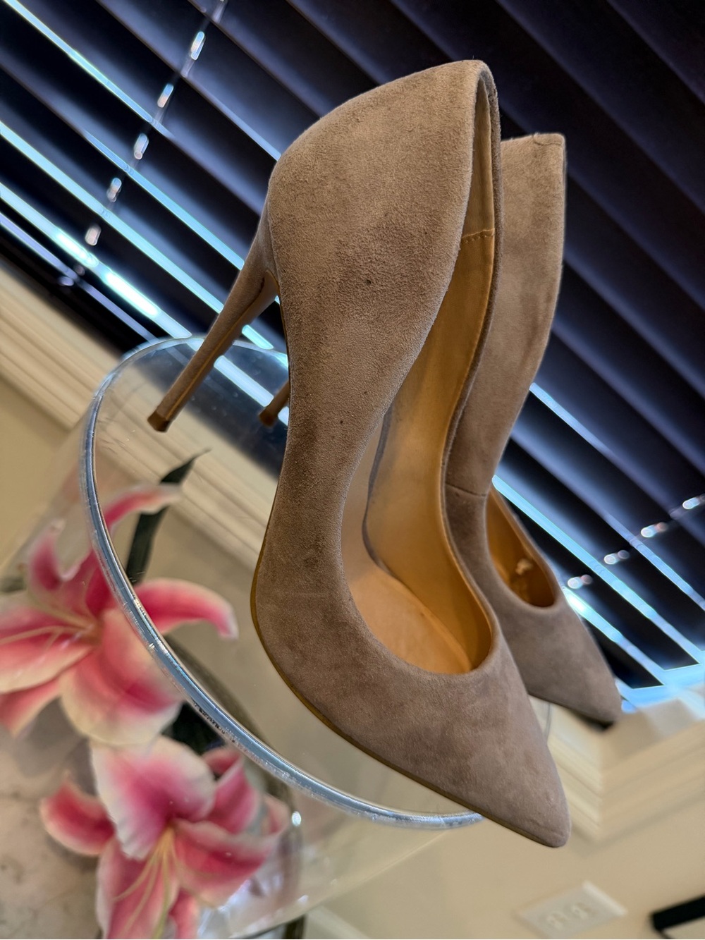 Steve Madden Pallass Blush Suede Stiletto Heels Size 7.5